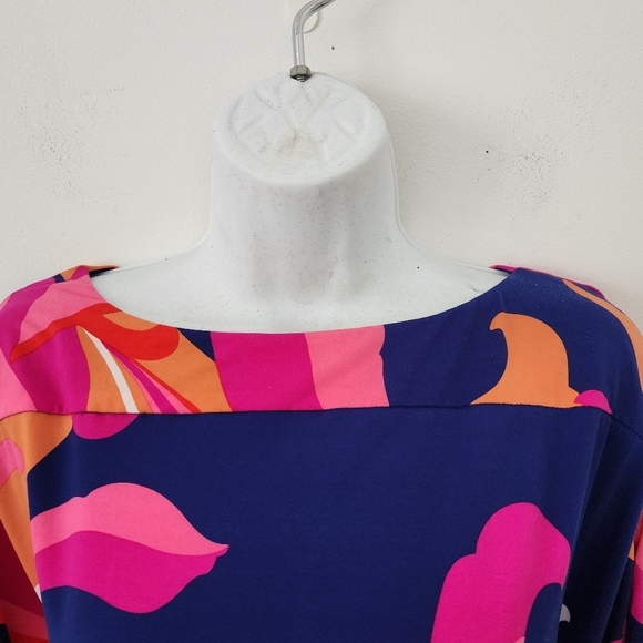 Trina Turk Vinet Short Shift Mini Tunic Dress Scrolling Slit Sleeve Knit Sz L - Picture 8 of 15